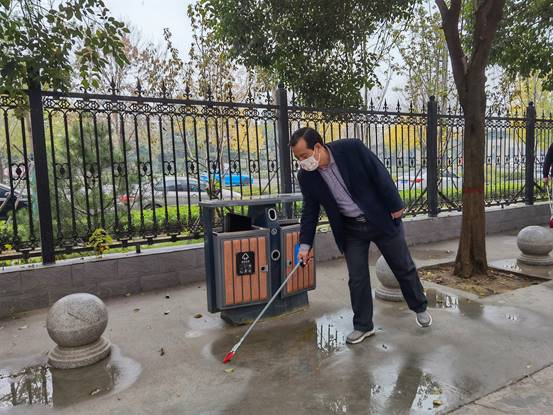 说明:C:\Users\Administrator\Desktop\弯腰行动\2022.10.26弯腰行动相片\校领导\64f0599f0b52a06b2dd77ed351df203.jpg